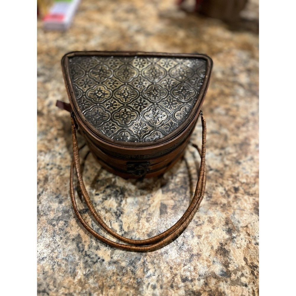 Vintage‎ 1940's, WW2, Wood, Rattan, and Willow Carved Box Purse